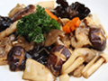 Stir-fried combination mushroom